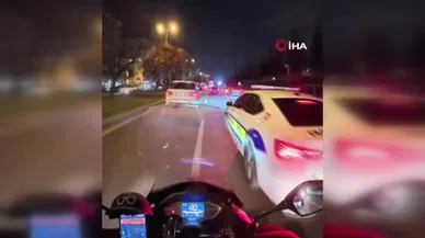 Motokurye refleksi hayat kurtardı! Ankara trafiğindeki insanlık sınavı kamerada...