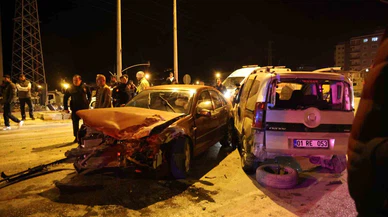 Binmeye kıyamıyordu... Baba yadigarı otomobil kazada hurdaya çıktı!