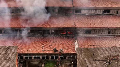 Bakırköy'de tekstil fabrikasında yangın!