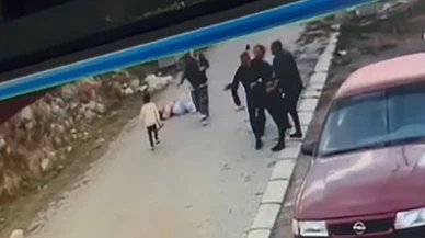 Boşanma aşamasındaki eşini bıçakladı! İşte o anların görüntüsü