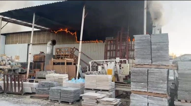 Dumanlardan gökyüzü kayboldu... Korku filmlerini aratmayan facia!