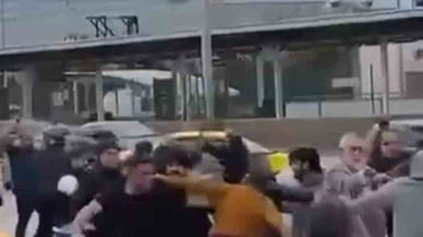 Yumruklar, sopalar, kasklar... Bursa'da aksiyon filmlerini aratmayan kavga kamerada!