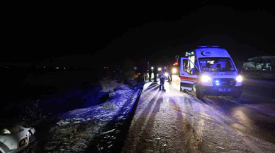 Yollar buz pistine döndü: Nevşehir’de zincirleme kazalar!