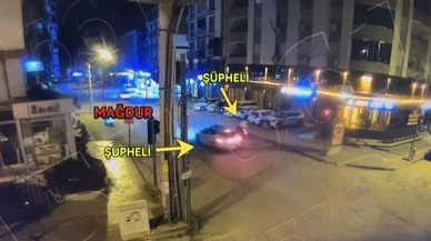 Pusudan canını kurtardı, kazadan kurtulamadı! Dehşet anı güvenlik kamerasında...