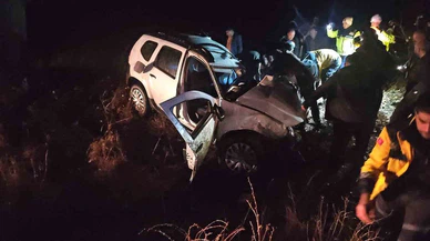 Şarampole devrilen otomobil mezarı oldu! Bir hayat daha yolda söndü...