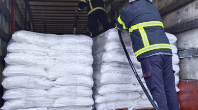 Soya fasulyesi kavruldu... Tır alev topuna döndü!