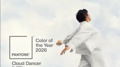 Pantone 2026’nın simgesi Cloud Dancer ile sakinlik vaat ediyor! İşte yılın rengi