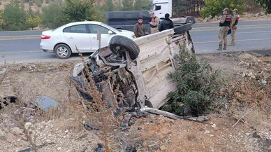 Şanlıurfa’da aile dramı! Direksiyon hâkimiyeti bir anlığına kaydı…