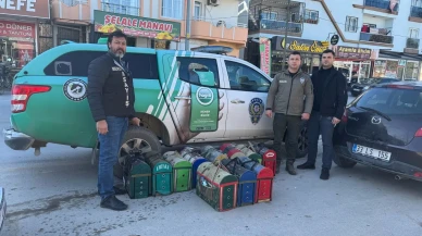 Mersin'de Yasak Horoz Dövüşüne Büyük Baskın: 128 Kişiye Yüksek Cezalar ve 21 Horoz Koruma Altında!
