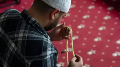 Berat Kandili Namazı Kaç Rekat, Nasıl Kılınır? 12-100 Rekatlık Berat Namazı İçin Niyet Nasıl Edilir?