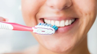 Ramazanda Misvak Kullanmak Orucu Bozar Mı? Diş Macunla Fırçalamak Orucu Bozar Mı?