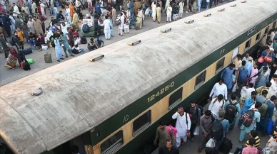 Belucistan’da Yolcu Treni Silahlı Saldırıya Uğradı! Güvenlik Güçleri Bölgede Operasyon Başlattı