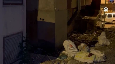 Korkunç Olay! Çocuklar Taş Altında Bebek Cesedi Buldu