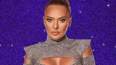 Demet Akalın Bu Kez İneklerle Gündemde! Sosyal Medyada O Anlar Olay Oldu