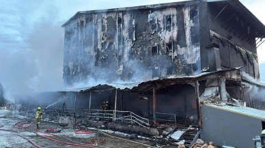 Ruhsatsız otelde felaket! Uludağ’da alevler göz göre göre yükseldi