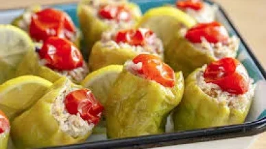 Efsane Lezzet: Fırında Zeytinyağlı Biber Dolması Tarifiyle Sofralar Şenleniyor!