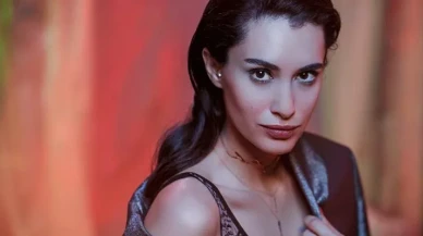 Hande Doğandemir Sevgilisi kim, Annesi ve Babası Kimdir? Aslen Nereli, Kaç Yaşında? Hayatı ve Kariyeri Hakkında Bilinmeyenler