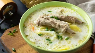 Annelerimizin Mucize Tarifi Geri Döndü! İşte Kemik Suyu Çorbasının Sırları