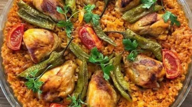 Bu Tarifi Denemeden Mutfağa Girmeyin! İşte Enfes Bulgurlu Tavuk Kapama