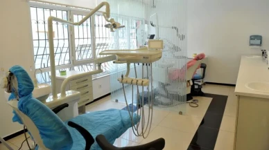 Dişçi Korkusu Hayatına Mal Oluyordu! 25 Bin Sterlinlik Çareyi Yurtdışında Buldu