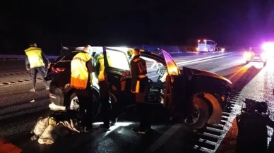 Sivas’ta Yolcu Otobüsü Otomobile Çarptı! 10 Kişi Hastaneye Kaldırıldı