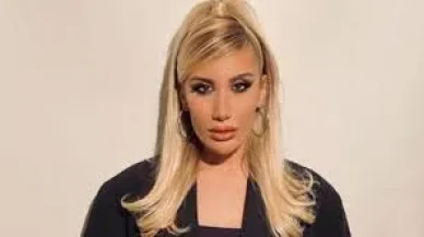 İrem Derici 38. Yaşını Kutladı! Hayranının Duygusal Mesajı Ünlü Şarkıcıyı Gözyaşlarına Boğdu