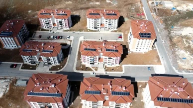 Elazığ’da Bayram Sevinci Yeni Yuvalarda Yaşanıyor