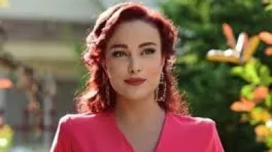 Kızılcık Şerbeti'ne Yeni Oyuncu! Elif Melda Yılmaz Kimdir, Evli mi, Kaç Yaşında, Hangi Dizilerde Oynadı?