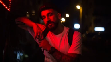 DJ Bey’den Yepyeni Single: “Felek” Yayında!