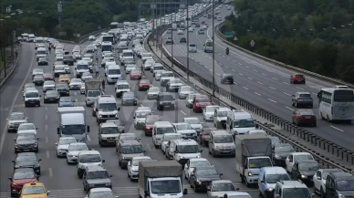 Pirelli'den Ramazan Bayramı Uyarısı: Yaz Lastiğine Geçmeyen Sürücüler İçin Tehlike Kapıda!