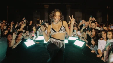 Bu Performans Konuşulur: Zeynep Bastık Bayram Gecesi Kıbrıs’ta Yeni Şarkısını İlk Kez Seslendirdi!