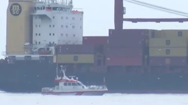 İstanbul Boğazı’nda Kritik Anlar! Liberya Bayraklı Kargo Gemisi Karaya Oturdu