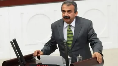 Sırrı Süreyya Önder Kimdir, Alevi Mi, Aslen Nereli? Kürt Mü? Eşi ve Çocukları Kimdir? Ne İş Yapıyor? Hayatı ve Kariyeri Hakkında Tüm Detaylar!