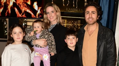 Engelsiz Yaşam Vakfı'nın iftarında ünlü isimlerin katkısıyla rekor müzayede gerçekleşti