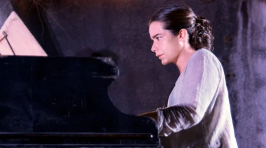 Ahmet Levendoğlu'nun Kızı Eren Levendoğlu Kimdir, Nereli, Kaç Yaşında, Mesleği Ne? Zimbabve'den İngiltere'ye Kariyer Yolculuğu