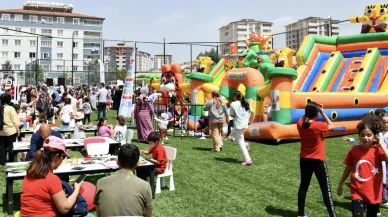 Deprem Bölgesine Umut: Hatay'da Çocuklar Eğlence Tırı ile Bayram Coşkusunu Yaşadı!