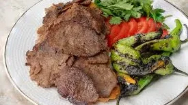 Evde Döner Devrimi: Kıymadan Hazırlanan Bu Tarif Ağızları Sulandırıyor