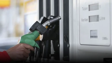 Akaryakıt fiyatlarında bayram havası! İndirimler peş peşe geliyor