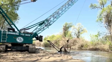 Tunca Nehri Çamurdan Arındırılıyor: Temizleme Çalışmalarını Edirne Valisi Yunus Sezer Takip Etti