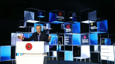 Cumhurbaşkanı Erdoğan: "Özgürlüğümüze ve kültürümüze uzanan ellere geçit vermeyiz"