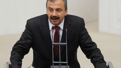 Sırrı Süreyya Önder Kalp Krizi Sonrası Yoğun Bakımda! Kritik Süreçte Umut Veren Gelişme