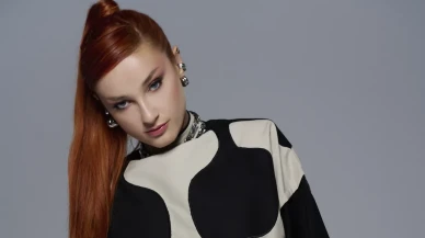 Hümeyra'nın "Merdiven" Şarkısı Güliz Ayla Yorumu ile Yeniden Doğdu!