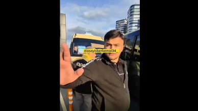 Ümraniye'de Tartışan Minibüs Şoförleri Yolu Kesti: O Anlar Kameraya Yansıdı