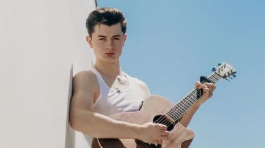 Z Kuşağının Elvis Presley'i Elliot James Reay’den Nostalji Dolu “Always on My Mind” Yorumu!