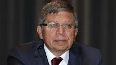 İlnur Çevik Kimdir, Kaç Yaşında, Aslen Nereli, Evli mi, Eşi kim, Mesleği Nedir? Hayatı ve Biyografisi