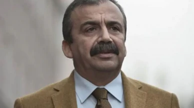 Sırrı Süreyya Önder Alevi Mi, Kiminle Evli, Eşi Kim, Aslen Nereli, Kürt Mü? Hayatına Dair Detaylar