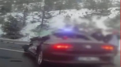 Cumhurbaşkanlığı Strateji ve Bütçe Başkanı İbrahim Şenel’e Eskortluk Yapan Koruma Aracı Kaza Yaptı: 2 Polis Koruması Şehit Oldu