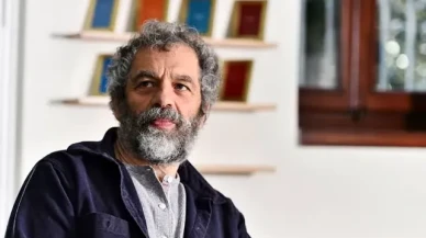 Serdar Erener kimdir, kaç yaşında, nereli, kiminle evli? Kariyeri, eşi, çocukları ve özel yaşamına dair en çok merak edilen detaylar