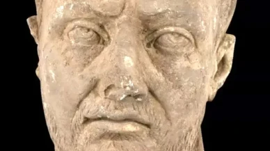 Aspendos’ta Roma Dönemi’ne Ait 40 cm’lik İmparator Başı Heykeli Bulundu