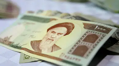 İran riyali sembolik sıfırı gördü! Döviz grafiklerinde sayılar yetmedi...